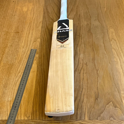 Chase vortex english size - r4,