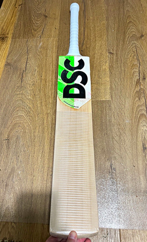Dsc split cricket bat 2lbs - dsc,