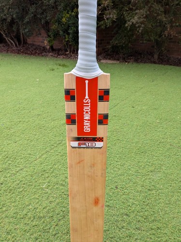 Gray nicolls f18 star - f18,